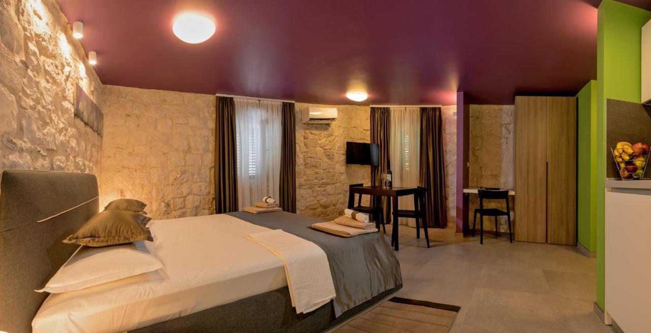 Annie'S Stone Studio & Room سبليت المظهر الخارجي الصورة